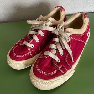 Women's Vintage Red Simple Sneakers Size 8.5